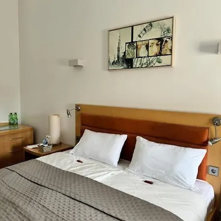 G - H3-1OG-Zimmer 6 * Düsseldorf
