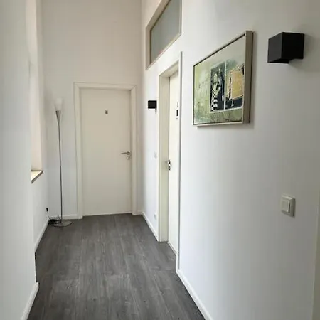 G - H3-1OG-Zimmer 6 Apartment *