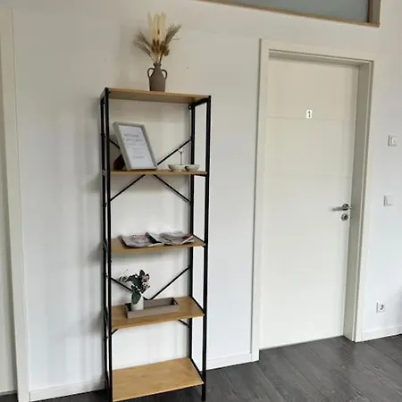 G - H3-1OG-Zimmer 6 Apartment Düsseldorf
